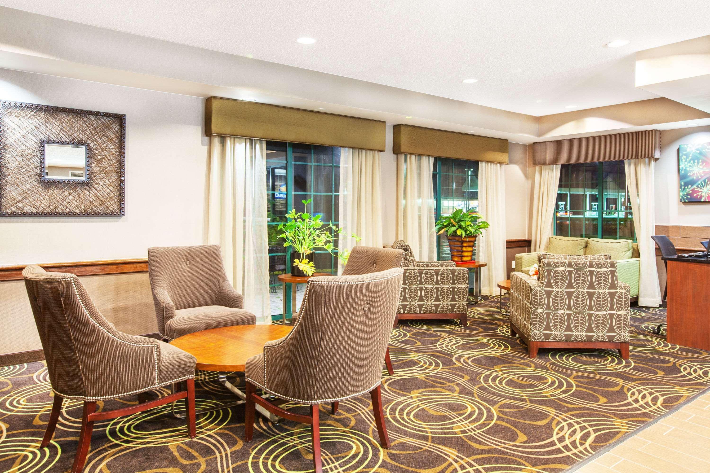 Days Inn By Wyndham Brewerton/ Syracuse Near Oneida Lake Buitenkant foto